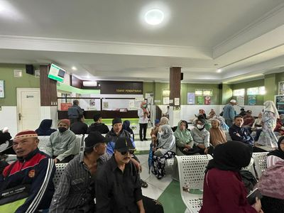 Sosialisasi pencegahan infeksi melalui cuci tangan dan etika batuk
